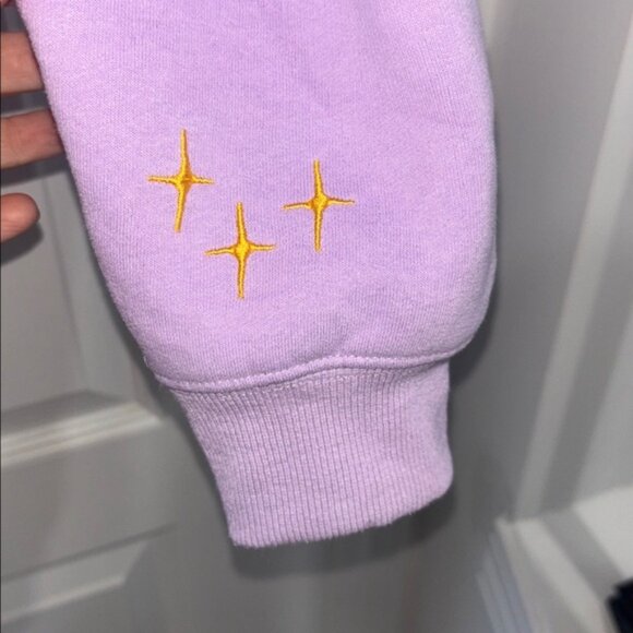 Dandy Purple Floral Embroidered Women's Sweatshirt size small - Picture 6 of 7